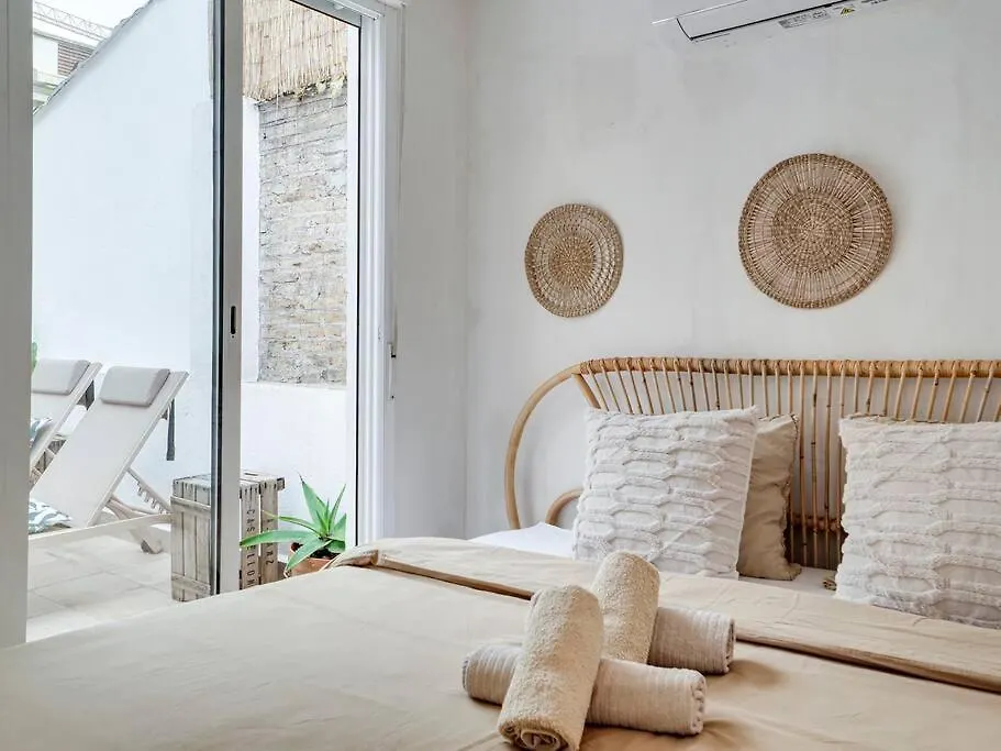 Casa Jasmin Cosy 4 Bedroom House With Terrace Оспиталет-де-Льобрегат 0*,